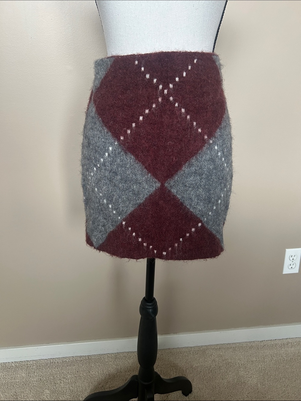 NWT the COMMENSE Wool Blend Argyle Knit Skirt Sz S